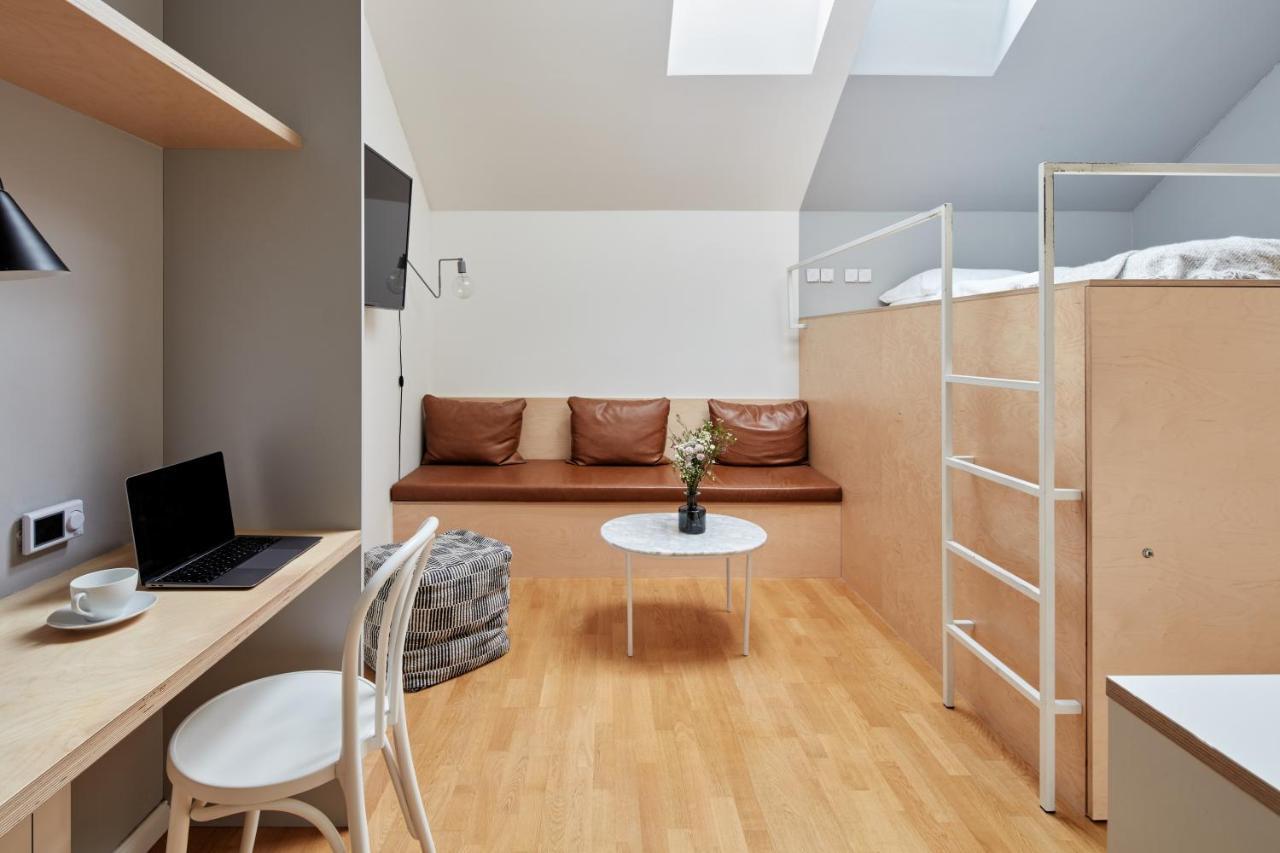 Sunlit Studio Near Wenceslas Square By Prague Days Apartment Bagian luar foto